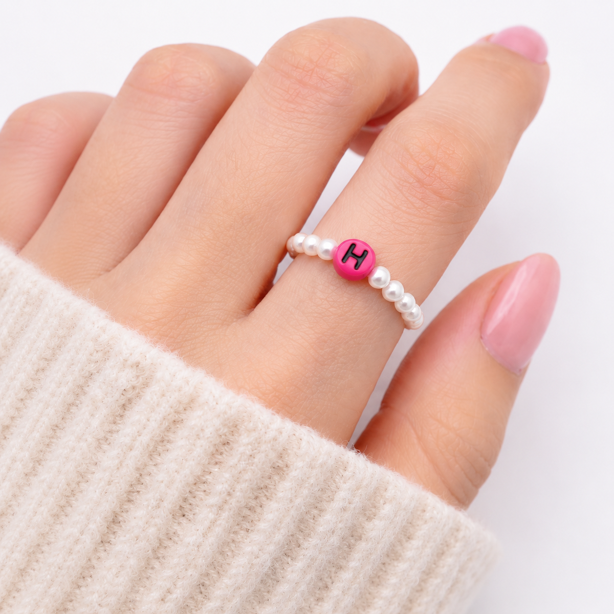 Alphabet "H" Ring