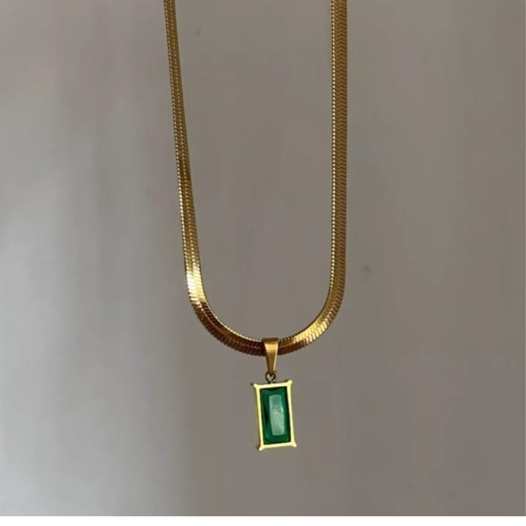 Green Pendant Anti Tarnish Neck Piece