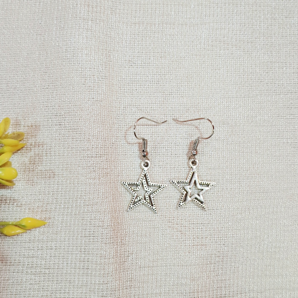 Star Tiny Earrings
