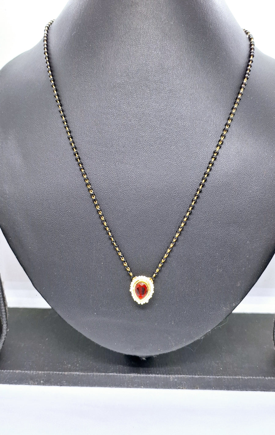 Red Kundan Mangalsutra