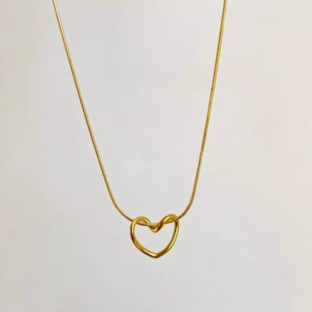 Anti Tarnish Neck piece