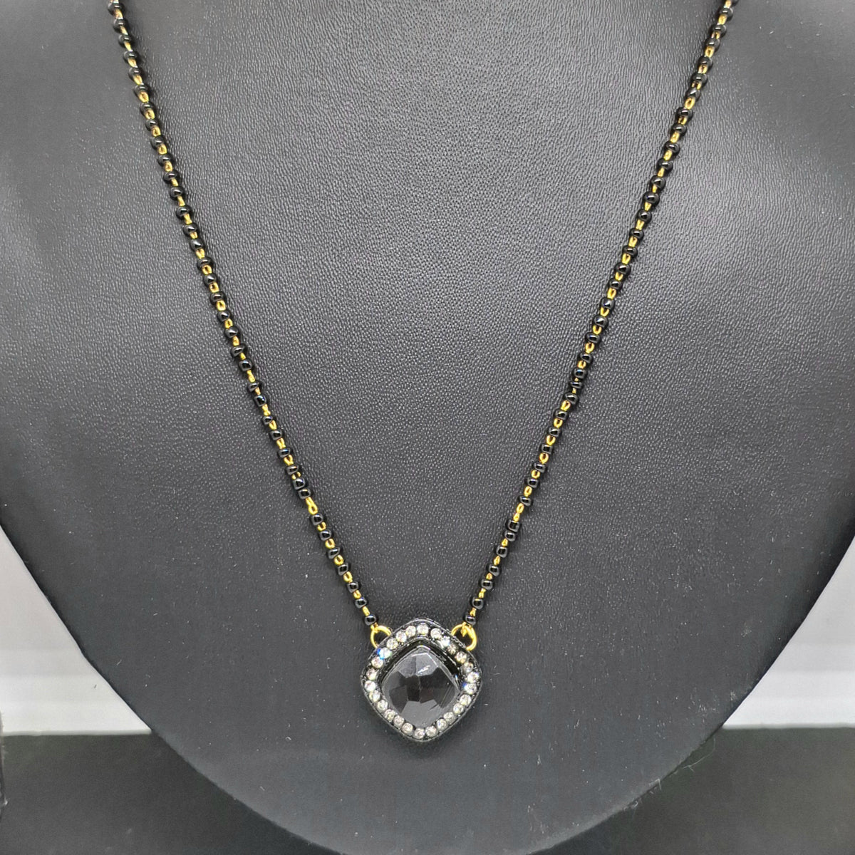 Kundan Mangalsutra