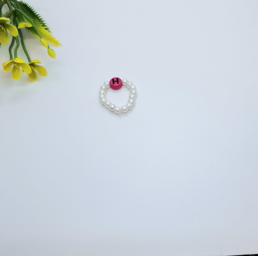 Alphabet "H" Ring
