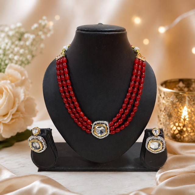 Red Kundan necklace