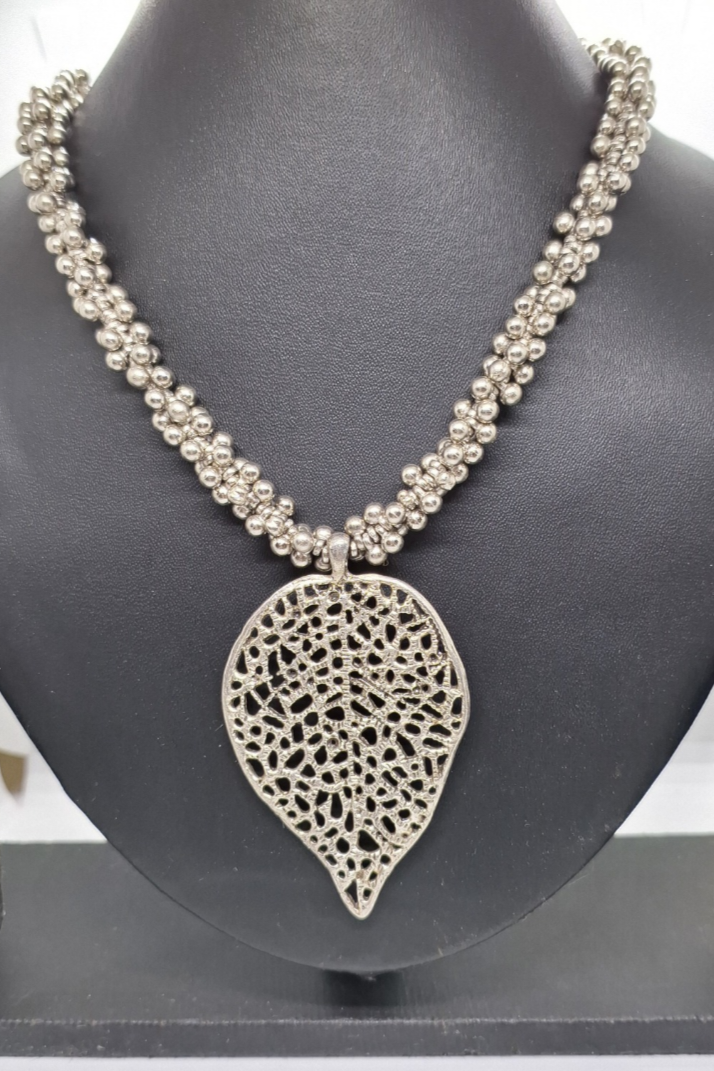 Leaf Oxidised Necklace