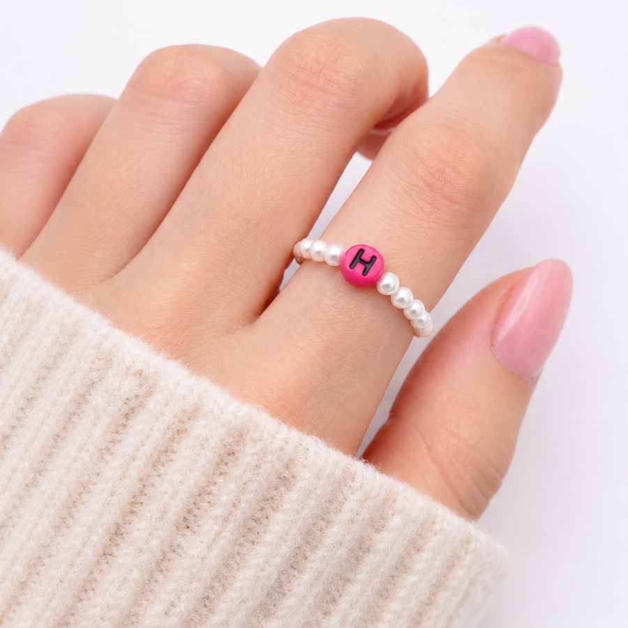 Alphabet "H" Ring