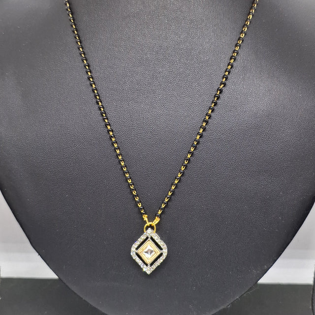 Kundan Ad Mangalsutra